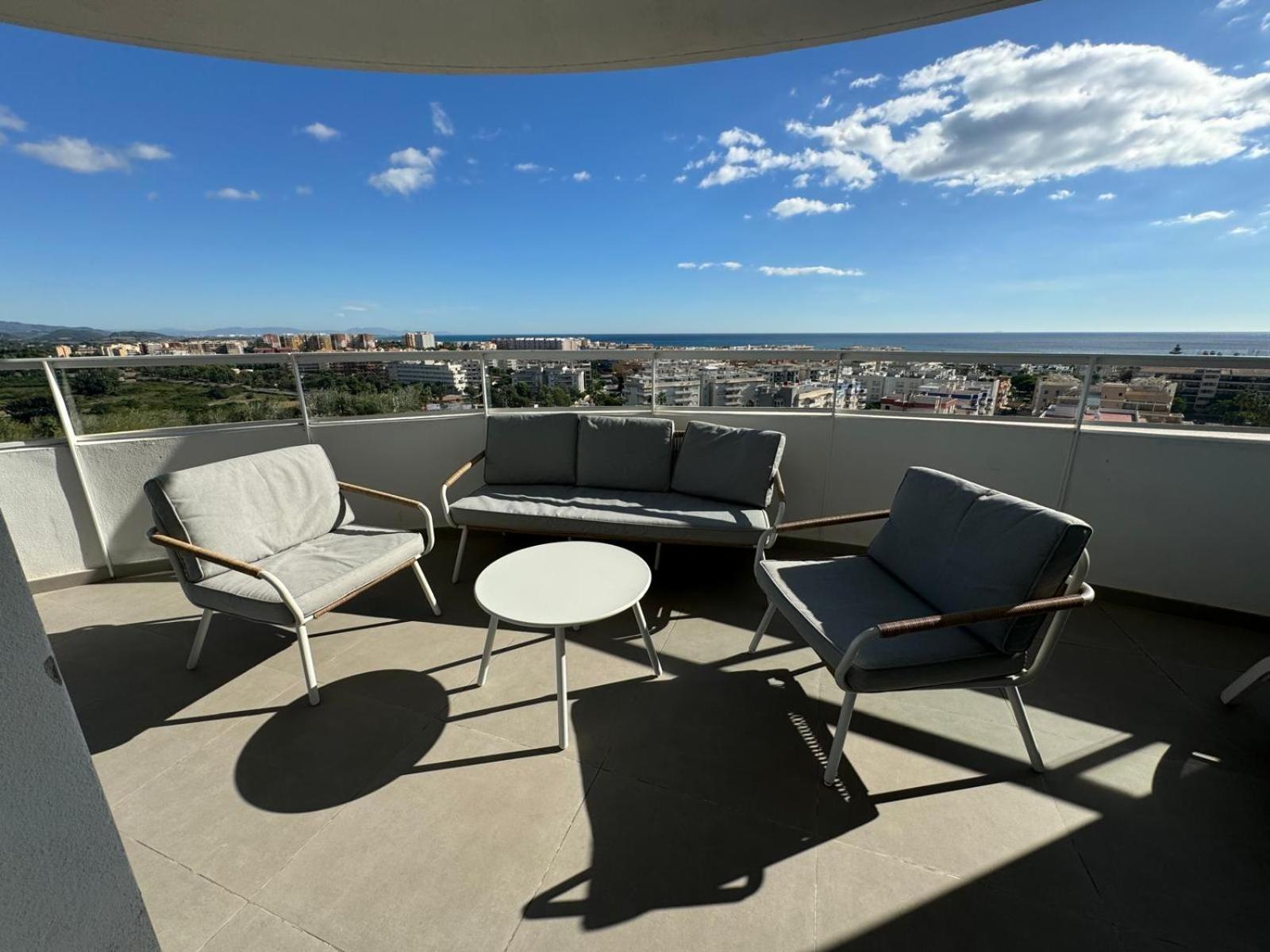 Con Vistas En Gran Canet Apartament *
